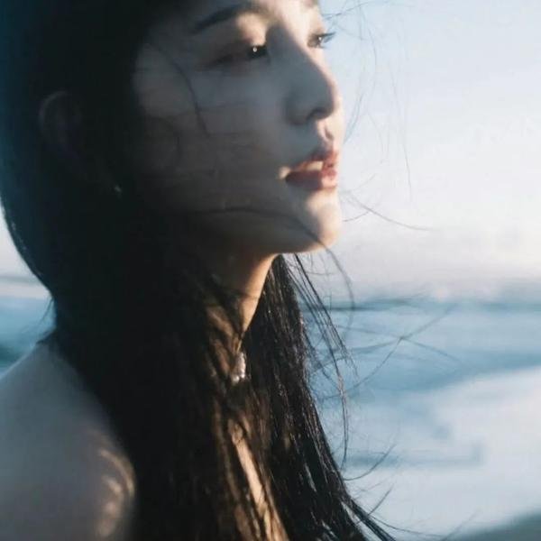 真千金她只谋权，不谋爱